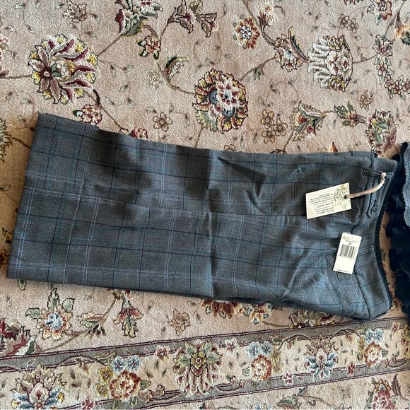 Guess Cropped Plaid Cuffed Pants,size 28 NWT - Picture 3 of 11